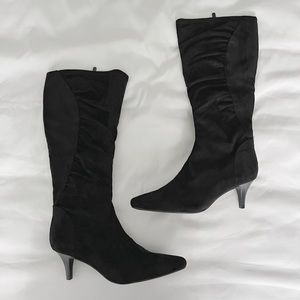 ✨Never Worn✨ Faux Suede Low Heel Scrunch Boots